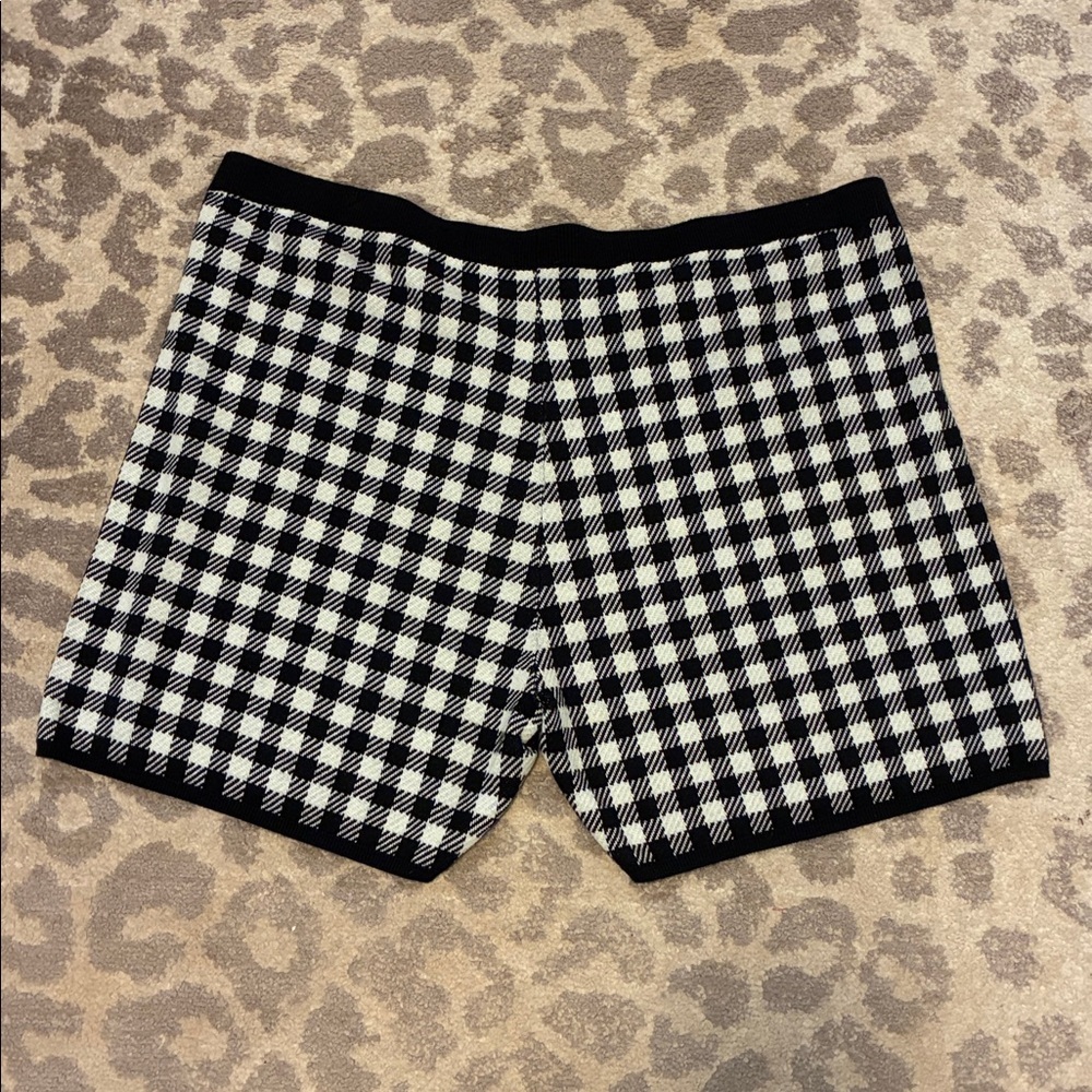 FUTURE COLLECTIVE GINGHAM KNIT SHORTS BY GABRIELLA KAREFA-JOHNSON SIZE 3x - Picture 3 of 4